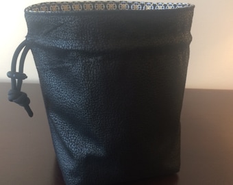Viscount Stand-up Dice Bag Black