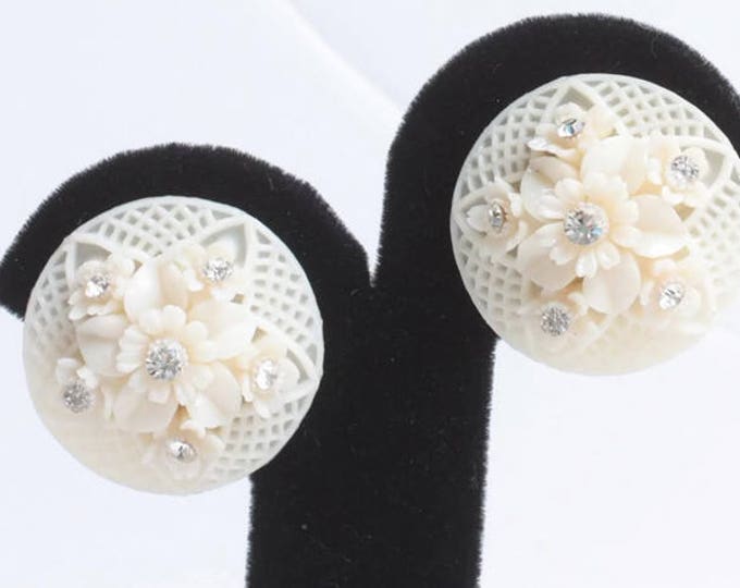 Featherweight Flower Earrings Ivory Color Clear Rhinestones Clip On Vintage Wedding Jewelry