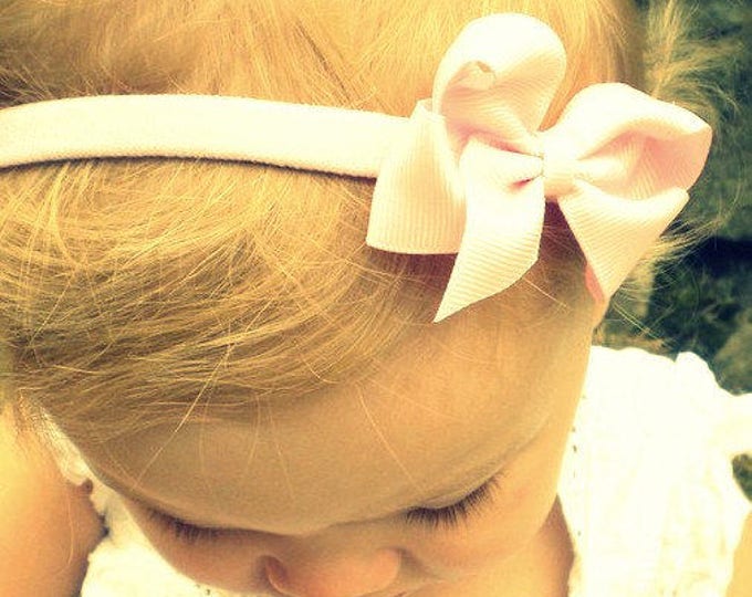 Baby Hair Bows, Girls small bows, Lot Set of 10 bows, Dainty hairbows, Twisted Bows, Little bows, Clippie, Newborn Baby bows, Toddler bows