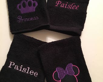 Baby Wash Mitts in Black - Set of 4