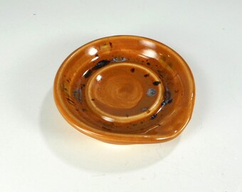 Pottery spoon rest, spoon holder dish, ceramic spoon rest, pottery spoon holder, stoneware spoon rest, ceramic spoon dish, tan spoon rest