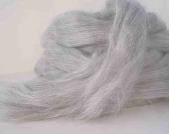 Silver Alpaca /Tussah Silk 70/30 Combed Top for Spinning or Felting 4 oz.