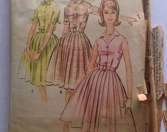 60s McCalls 5774 Pleated Shirtwaist Dress with Short Sleeves or Sleeveless Size 10 Bust 31