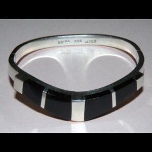 Buyer photo z4d777, who reviewed this item with the Etsy app for iPhone.