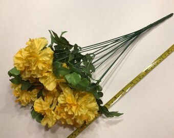 Large 10 bloom yellow cornation boquet, 16 inch tall (BR)