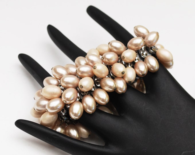 Pearl Expansion Bracelet - cha cha stretch bangle - creamy off white oblong beads