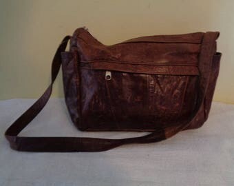 Beautiful Vintage Reddish Brown leather purse made in Mexico