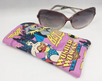 Wonder Woman sunnies pouch,handmade sunglasses pouch,super girl pouch,batgirl pouch,unique teenager gifts,warrior woman pouch