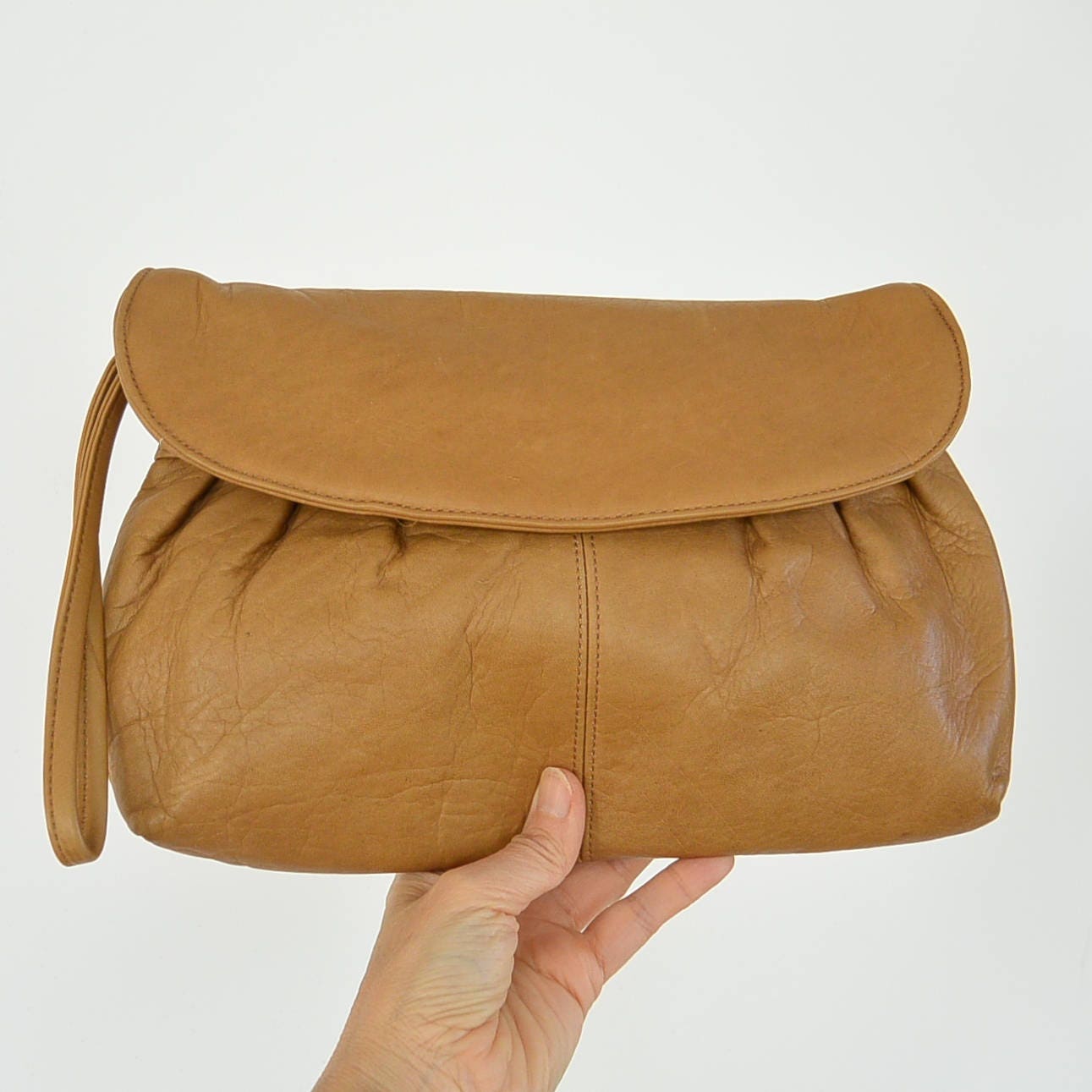 levis leather purse