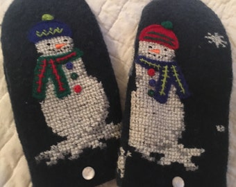 A20 Felted wool mittens size small hand embroidered