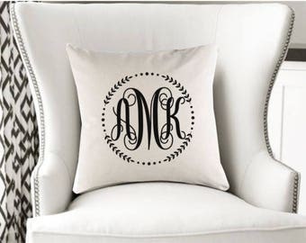 Monogram Pillow // Pillow Cover // Home Decor // Custom Home Decor // Monogrammed Pillow Case // Sofa Pillow // Couch Pillow // Personalized