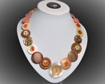 Button necklace - Peaches n Cream//vintage buttons/gifts for her/button jewelry/Christmas gift/Mothers day/birthday present/OOAK