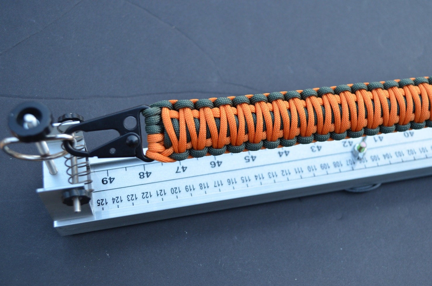 8 to 50 Paracord Jig Adjustable Lightweight