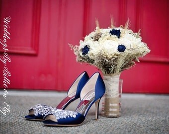 Navy Blue Sola Bouquet, Sola Flowers, Blue Ivory Wedding Bouquet, Wedding Flowers, Rustic Shabby Chic, Bridal Accessories, Keepsake Bouquet