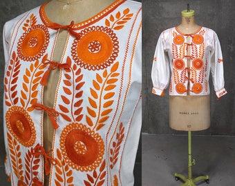 Mexican Peasant Blouse • White Cotton Summer Top • Orange Floral Embroidery • Bohemian Folk • Women's S/M