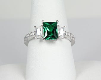 Emerald Sterling Silver Ring / Emerald Ring Silver