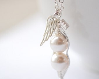 Angel Wing Peas in a Pod Necklace, Miscarriage Necklace, Pregnancy Loss Jewelry, Stillborn Memorial, Angel Baby Necklace, Sympathy Gift