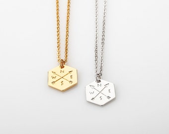 Gold Compass Necklace, Dainty Disc Compass Necklace, Diamond Shaped Pendant Necklace, Rose Gold Charm, Disk, Gift for woman, Minimalist