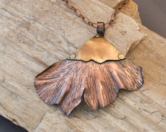 A Ginkgo Leaf Pendant
