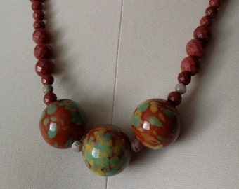 Faceted beaded necklace