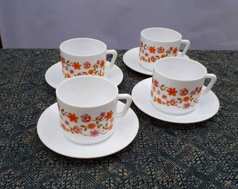 Reduced!! Four arcopal cups and saucers
