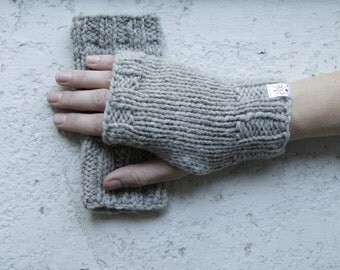Women's Fingerless Mitts - 100% wool