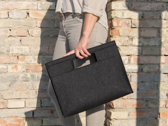 Wool Felt HANDBAG / black bag / black handbag / charcoal bag / wool felt bag / minimalist bag / made in Italy