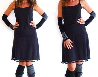 Arm warmers and leg warmers, black, grey stripes, stripes
