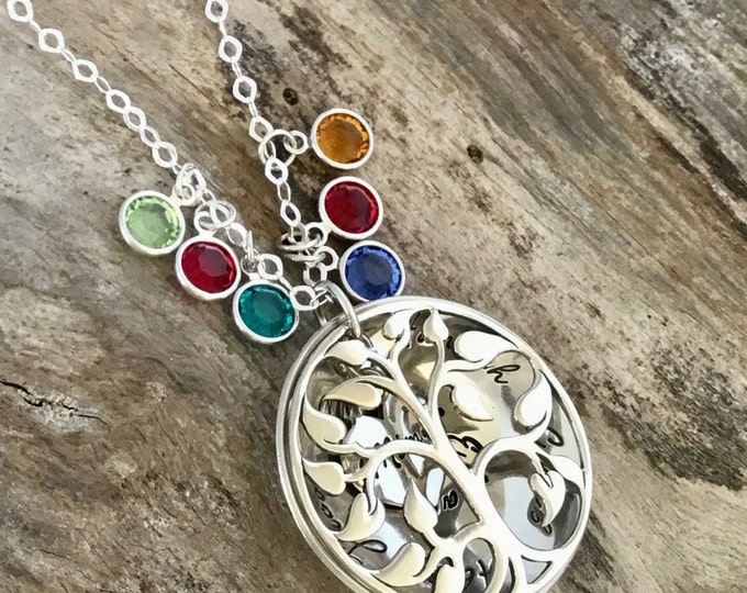 Mom necklace/ Personalized /Hand Stamped /Sterling Silver/ Pendant /Locket Necklace/Mommy Necklace/ Great gifts idea for Mom