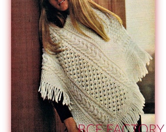 Aran poncho Etsy IE