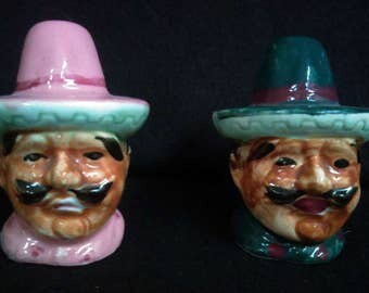 Hombre Salt and Pepper Shakers (1269)