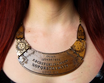Necklace Ouija board Sun and Moon Wood / necklace Ouija Sun and moon wood