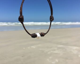 Leather Pearl Bracelet Adjustable Leather Bracelet Pearl Bracelet Pearl Leather Bracelet Boho Bracelet Bohemian Bracelet Women Gift