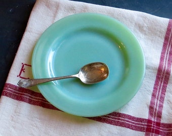 Vintage Jadeite Plate, Fire King Jadite, Green Glass Fireking Dinnerware, Bread or Dessert Dish, Tableware, Cottage Retro Kitchen Decor