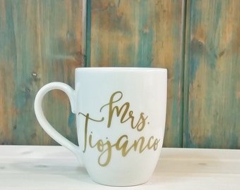 Mrs mug, teacher gift, custom mug, Personalized name mug, gold name coffee mug, bridesmaid gift, gift for her, gold on coffee mug, name mug