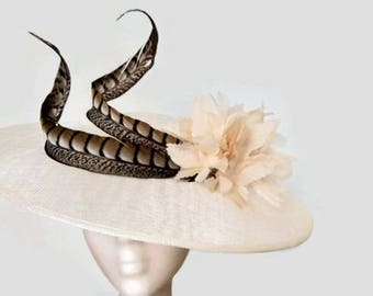 Cream wedding hat, derby hats for women, Beige Ascot hat, Kate Middleton hat, Beige races hat, cream occasion hats,Tea party hat,Ladies hats