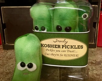 Single Plush Pickle Play Food