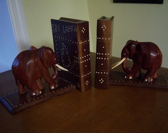 elephant bookends,hand carved,Sri Lanka,secret compartment,books,safari,library,brown and white,home decor,elephant collectors