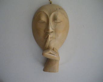 Ancienne sculpture en bois : le silence/ main en bois/ Vintage wood carving/ hand wood/