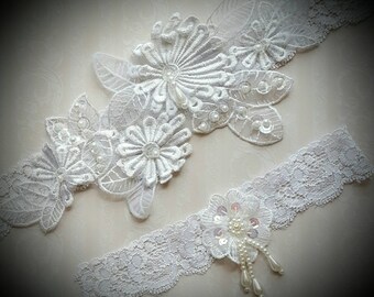 White Lace Wedding Garter Set, White Applique Garters,White Lace and Beaded Wedding Garter,Wedding Applique Garter,Plus Size Wedding Garter