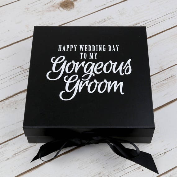 gorgeous-groom-box-grooms-box-grooms-gift-box-grooms