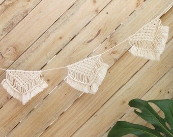 Macrame shelf | Etsy