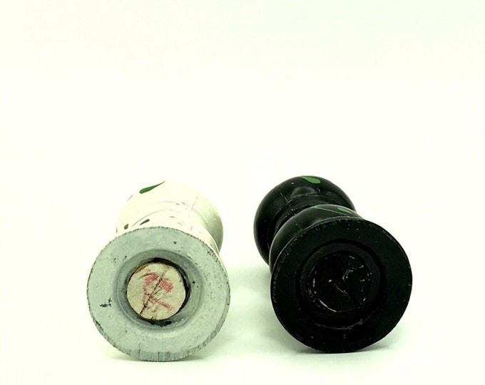 Rustic Salt and Pepper Shaker Set | Hand Painted Cast Iron Shakers | Kero Lamp Shakers