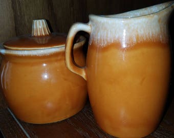 HULL Oven Proof Sugar and Creamer Set Orange