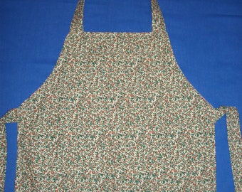 Women's Apron with Leaves and Berries