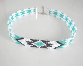 Hand laced choker made of Miyuki beads number 11