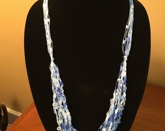 Trellis Ladder ribbon necklace/ltblue