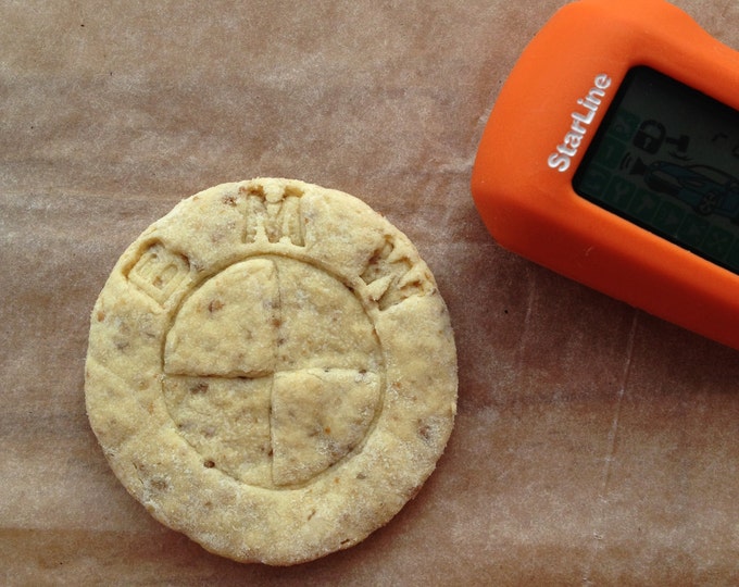 BMW cookie stamp. BMW cookie cutter. Car emblem cookies
