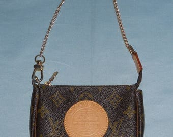 Authentic vintage Louis Vuitton purse ! Canvas and genuine leather ! Serial code !