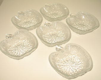 Vintage 70s glass bowl in apple shape